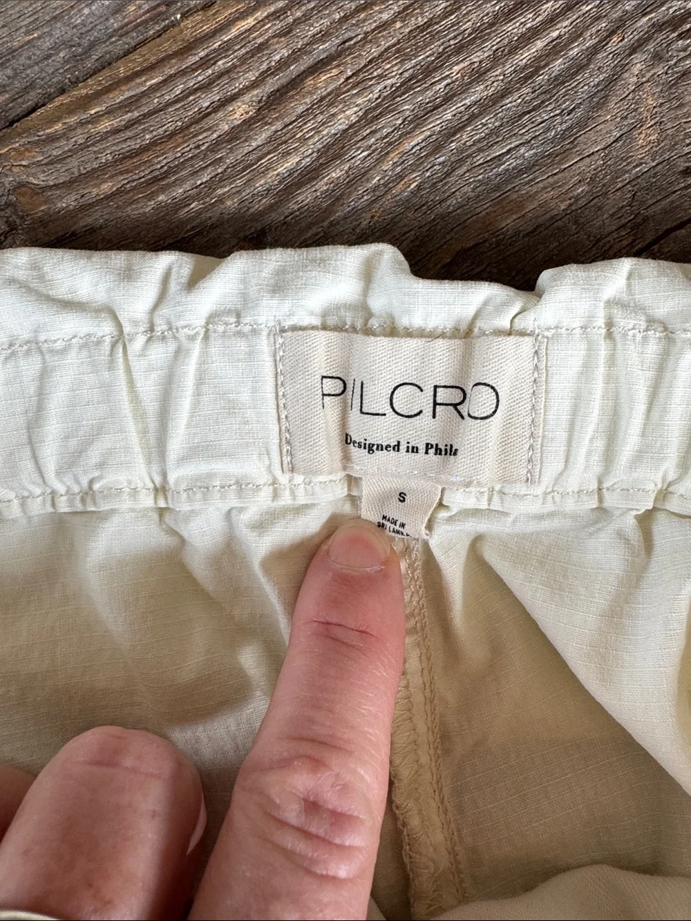 Anthropologie PILCRO bowed leg fold over belt barrel leg trouser EUC size s - Picture 9 of 10